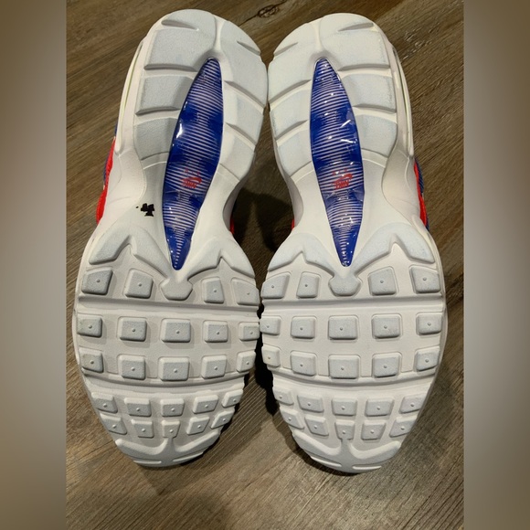 Nike Air Max 95 SE Panache Sail Artic Pink Blue Shoes AQ4138 101 Women’s Sz 8.5 - Picture 8 of 8